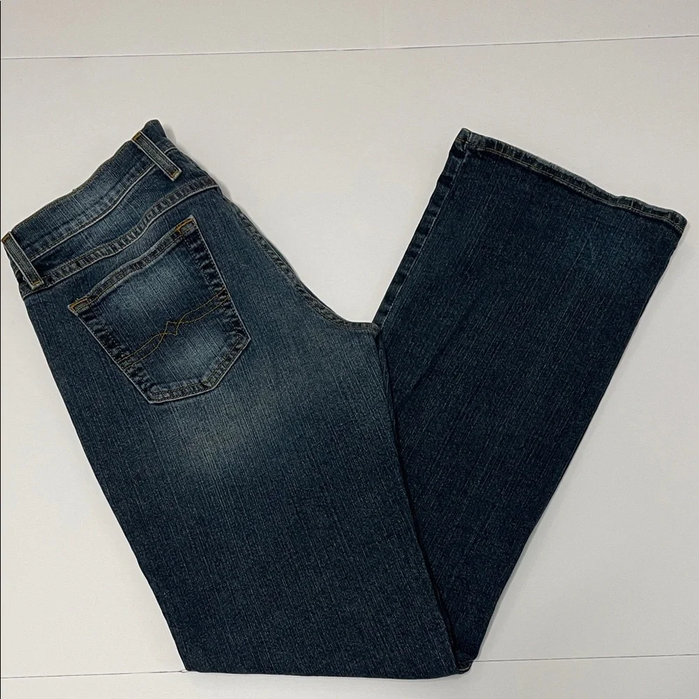 Y2K Lucky Brand Midrise Flare mid tone wash jeans women’s size 10
